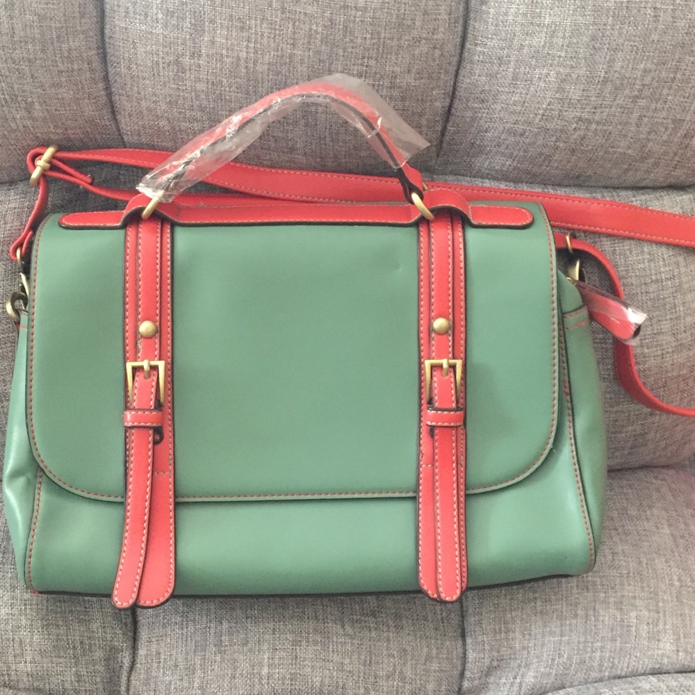 NWT Lavand purse